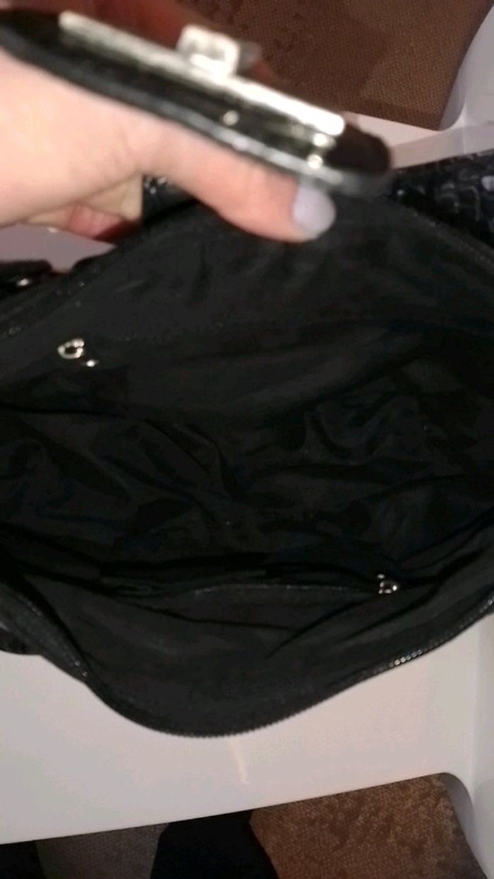 Sac noir - photo numéro 4