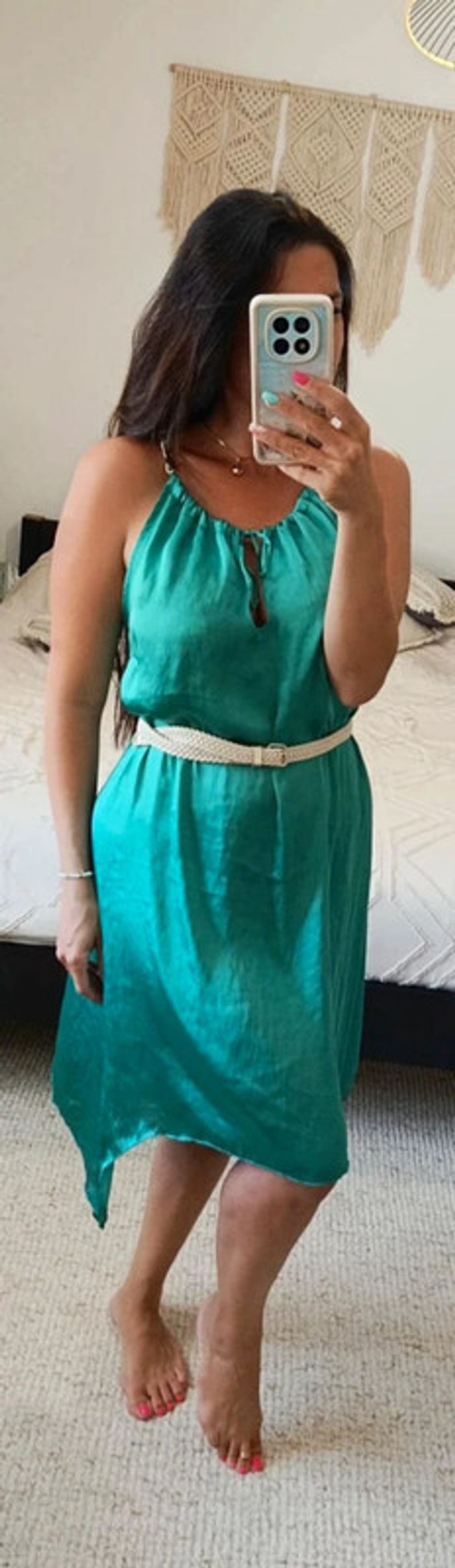 Robe d'été de soirée légère fluide Impérial soyeuse vert émeraude asymétrique classe chic - photo numéro 4