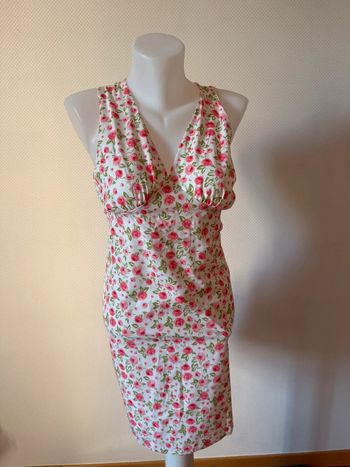 Robe dos nue neuve taille S yeanzijun