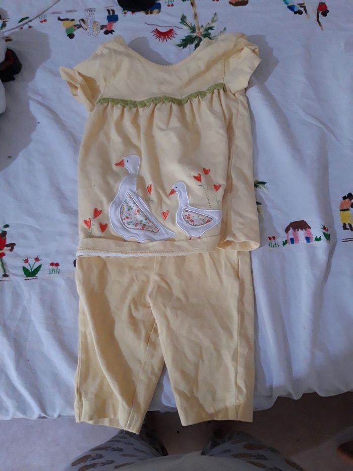 Lot vêtements fille - photo numéro 3