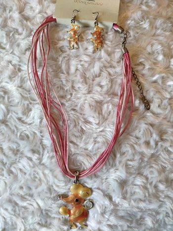 Parure souris fantaisie boucles d'oreilles et collier avec pendentif
