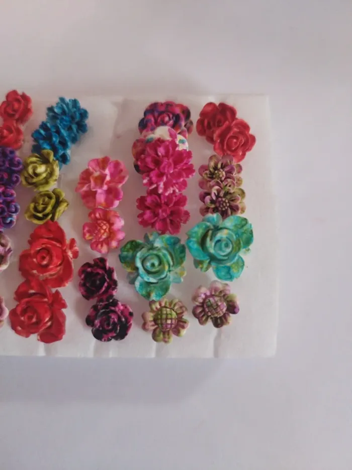 Lot de 17 paires boucles d'oreilles fleurs - photo numéro 3