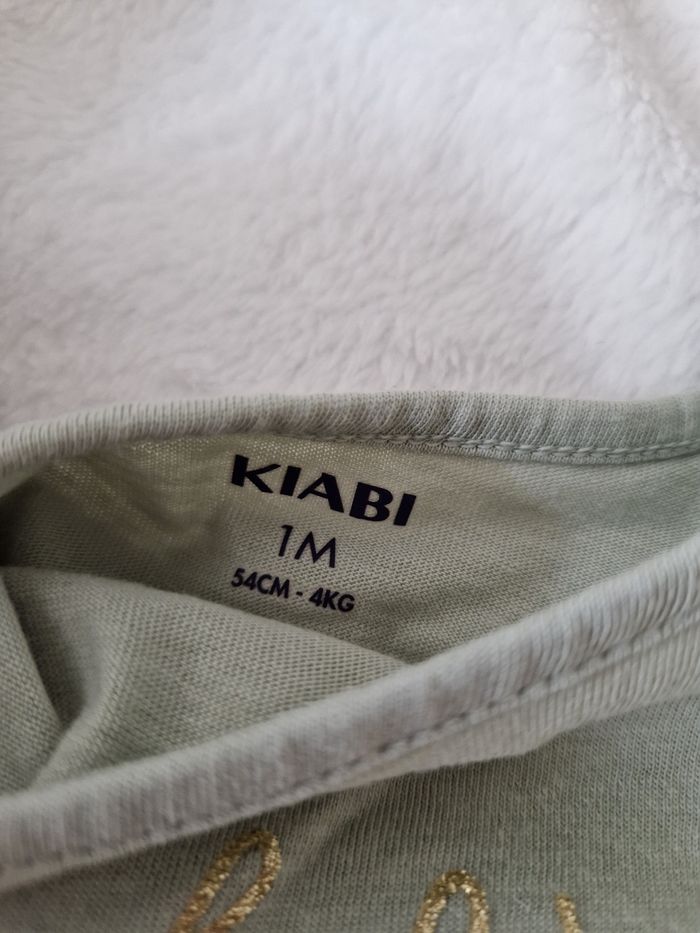 Ensemble salopette + t-shirt 1 mois - photo numéro 7