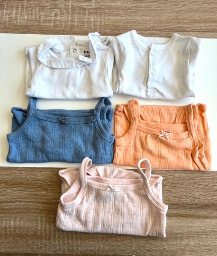 Gros lot vêtements fille 9 mois - photo numéro 5