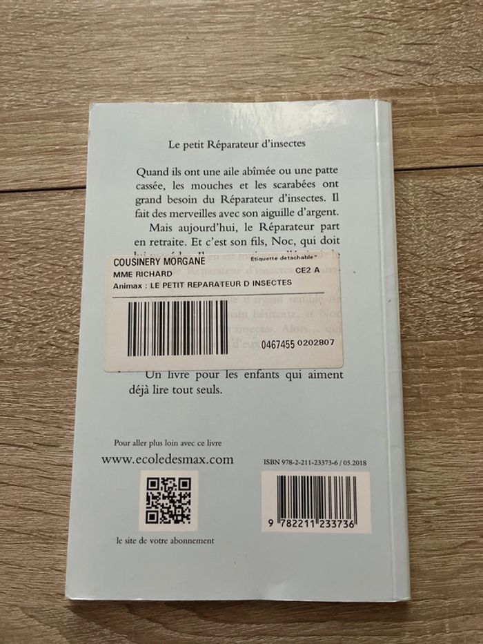 Livre Le petit réparateur d’insectes - photo numéro 2