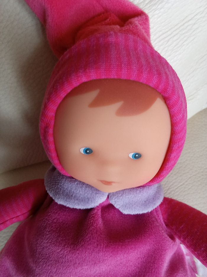 Doudou Corolle miss coeur grenadine 2013 poupée chiffon tissu velours ras coeur brodé violet parme babicorolle rose fushia bras rayés visage  dur - photo numéro 2