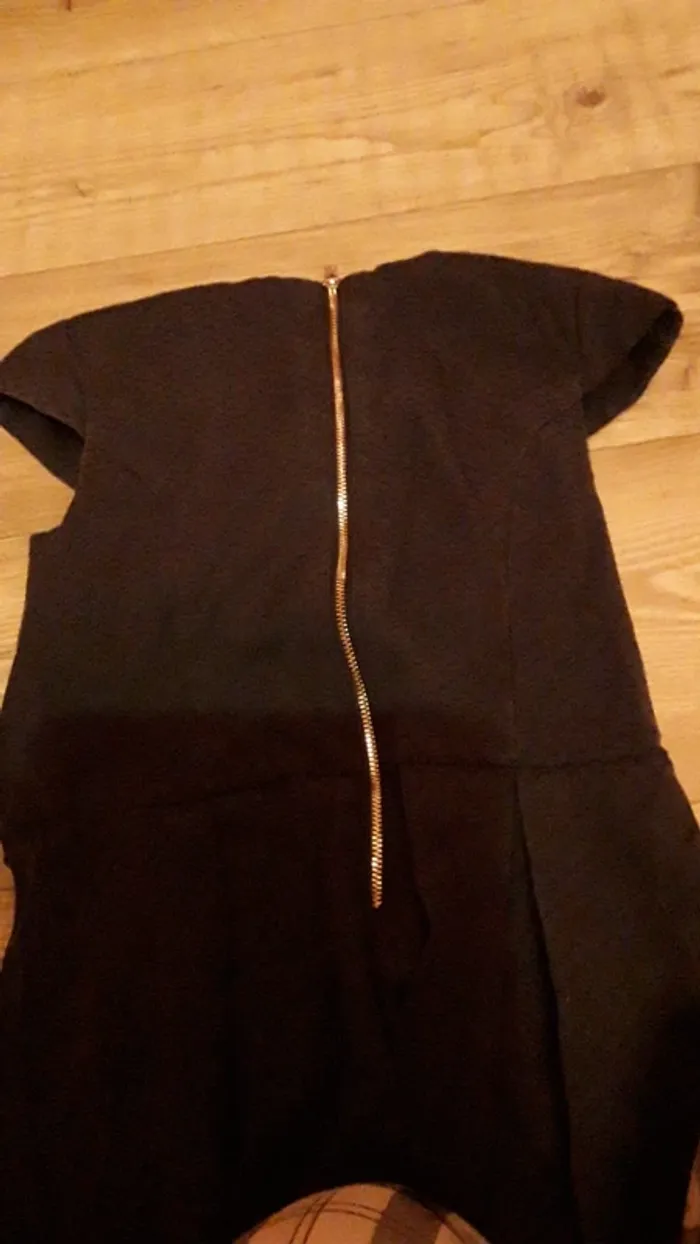Robe bleu marine à fermeture dans le dos taille 10 - photo numéro 6