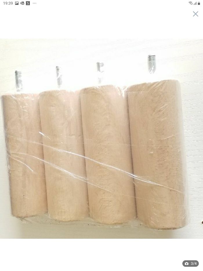 4 pieds de lit neuf - photo numéro 3