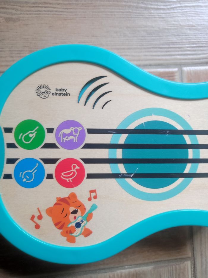 Guitare Baby Einstein - photo numéro 2