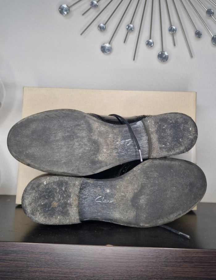 Mocassins vernis noirs Marque Clarks taille 39,5 - photo numéro 3