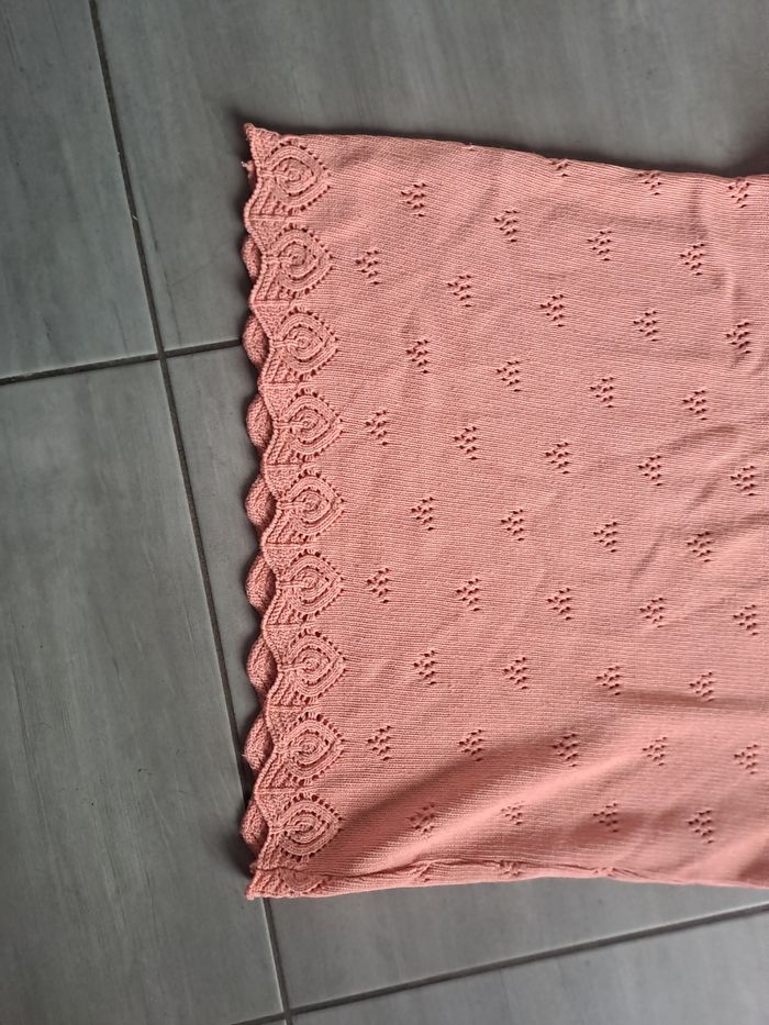 Pull vintage ajouré rose saumon - photo numéro 3