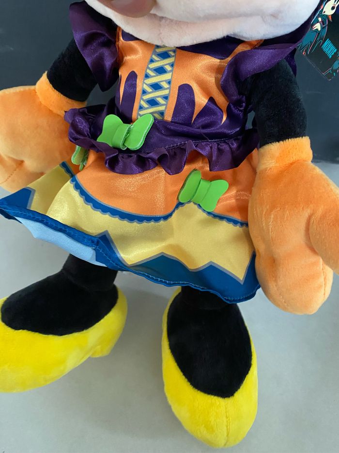Peluche disney Minnie costume - photo numéro 3