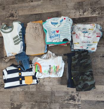 Lot vêtements bébé