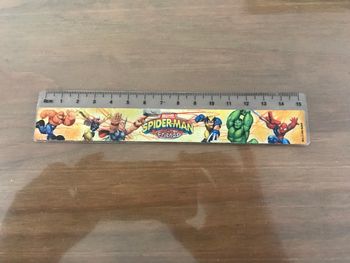 Règle Les amis de Spiderman 15 cm