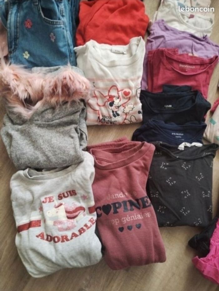 Lot de vêtements fille 6 ans - photo numéro 3