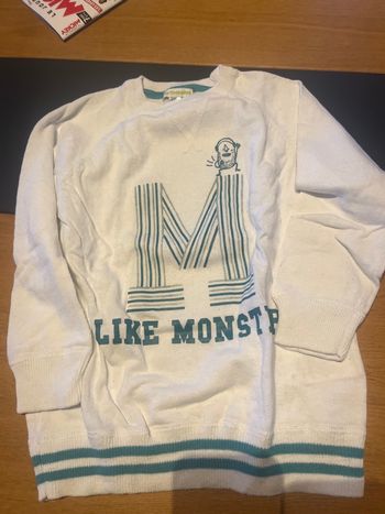 Pull blanc à motifs 