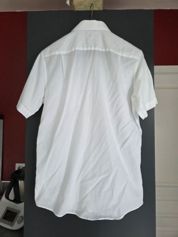 Chemise manches courtes Taille M - photo numéro 2