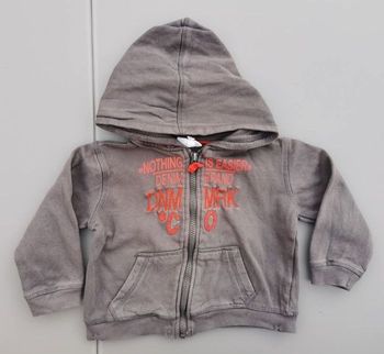 Sweat gilets  zippé à capuche 2 ans garcon u essentiel