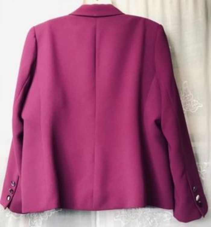 Superbe veste blazer fuschia 52 Aspect Création modèle déposé - photo numéro 5