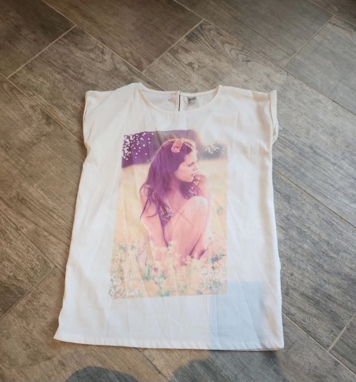 T-shirt