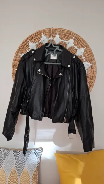 Blouson noir