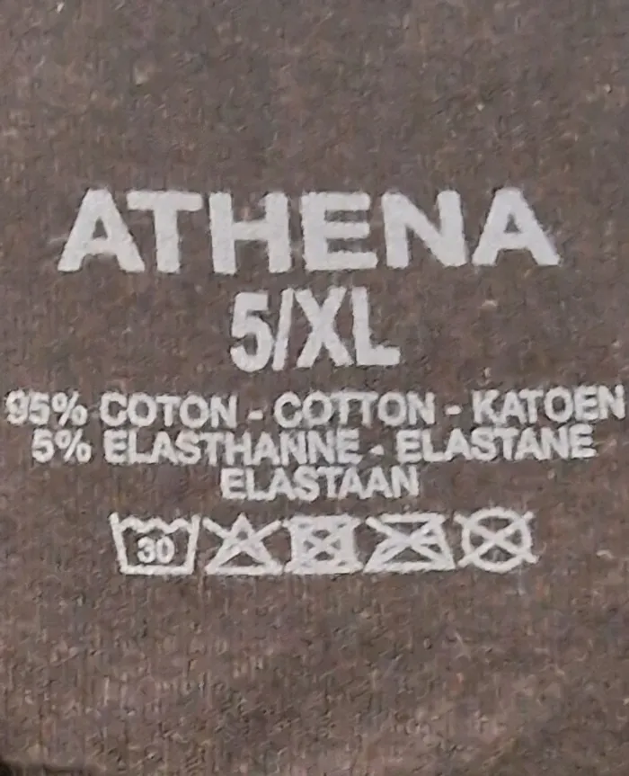 8 Slips Athena - photo numéro 2