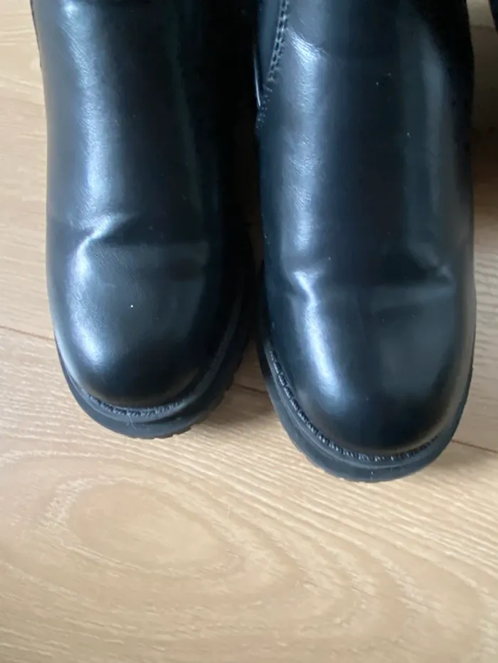 Bottes mi- hautes - photo numéro 3