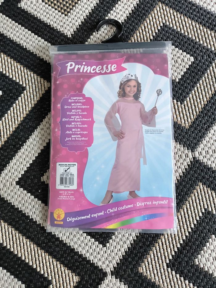Déguisement princesse 5-7ans neuve