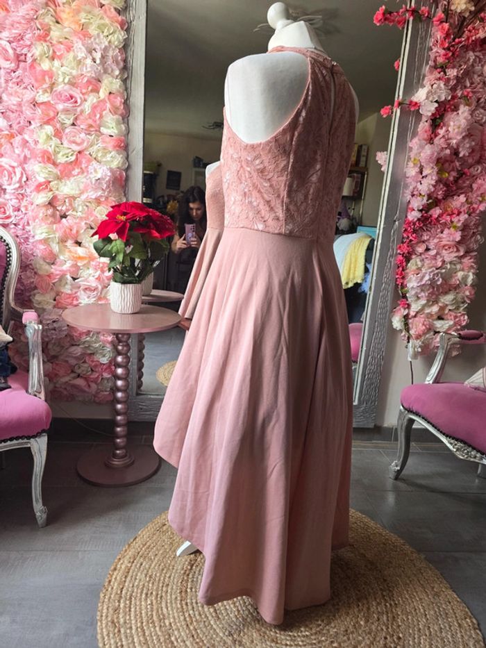 Robe cérémonie élégant rose coquette plus longue derriere taille L - photo numéro 2