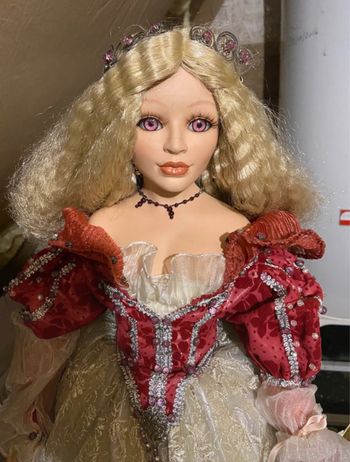 Poupée de collection The Faerie Queene de Alberon