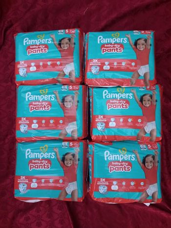 Lot de six paquets couches Pampers jetables pants culottes T5 taille 5(11-17kg)
