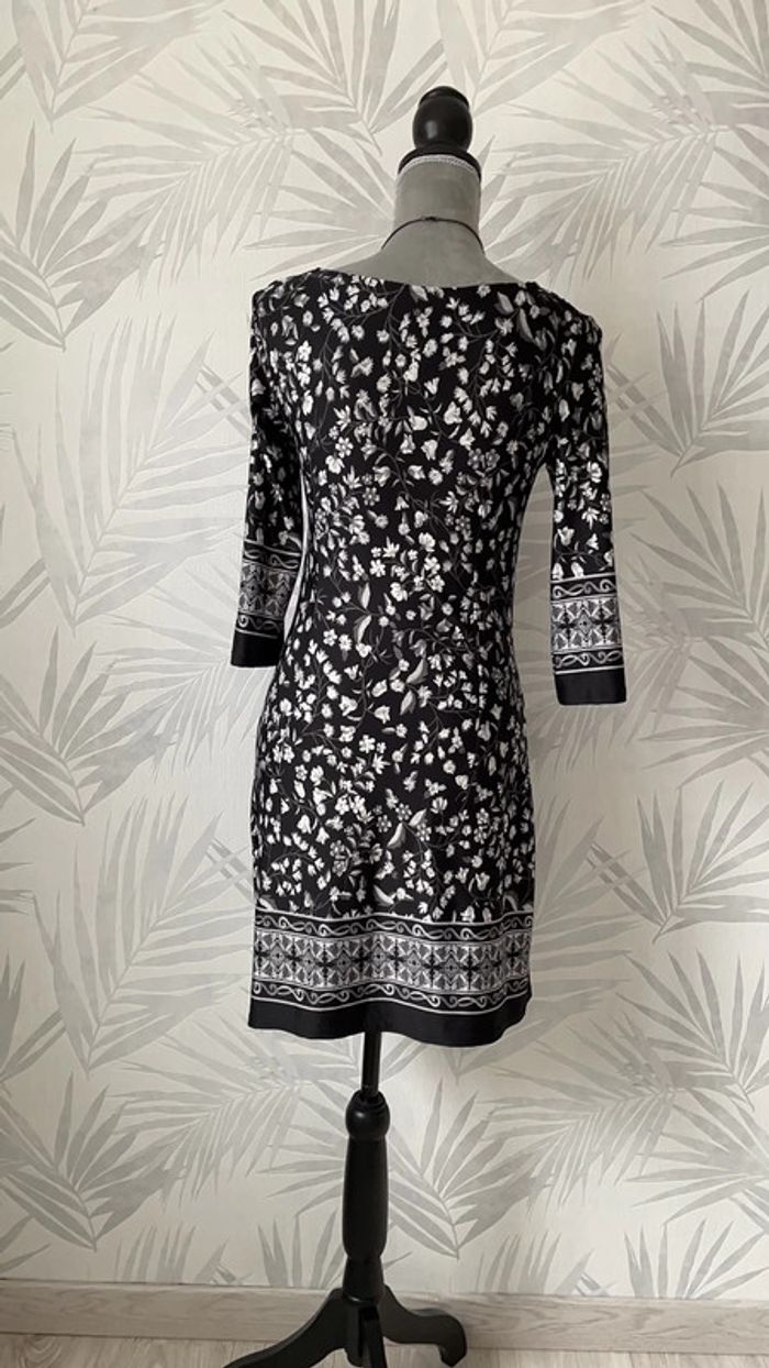 Robe imprimée taille 36 - photo numéro 8