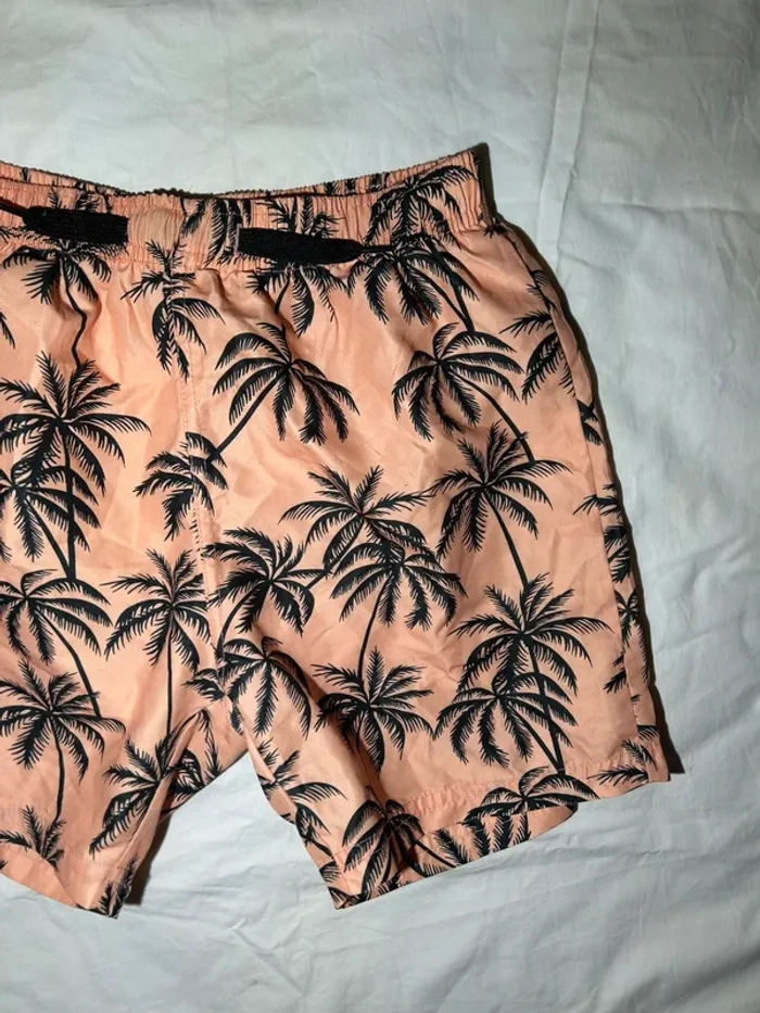 Short de plage - photo numéro 3