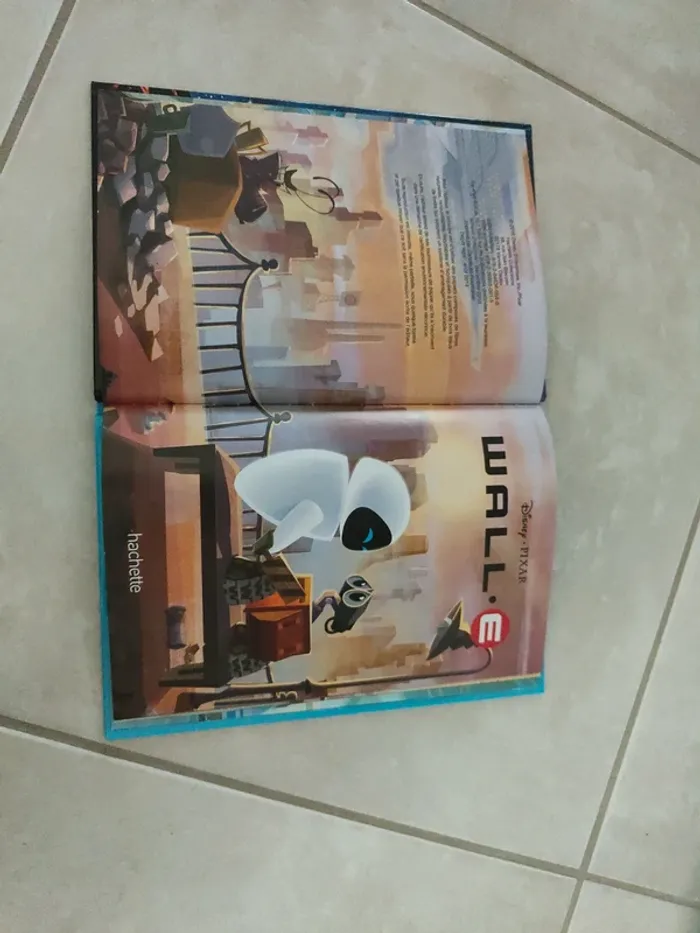 Livre Disney Pixar WALL-E - photo numéro 4