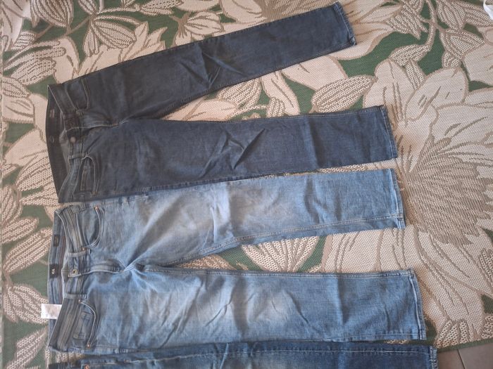 3 pantalons de marque c&a - photo numéro 3
