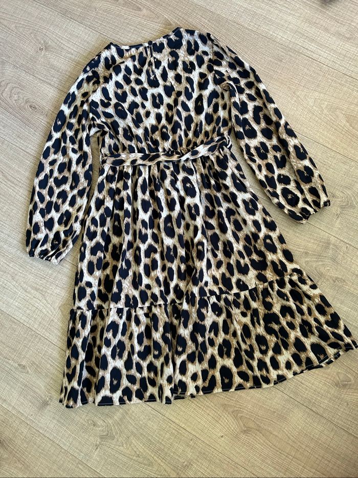Robe léopard à manches longues Shein taille 36 TBE - photo numéro 8