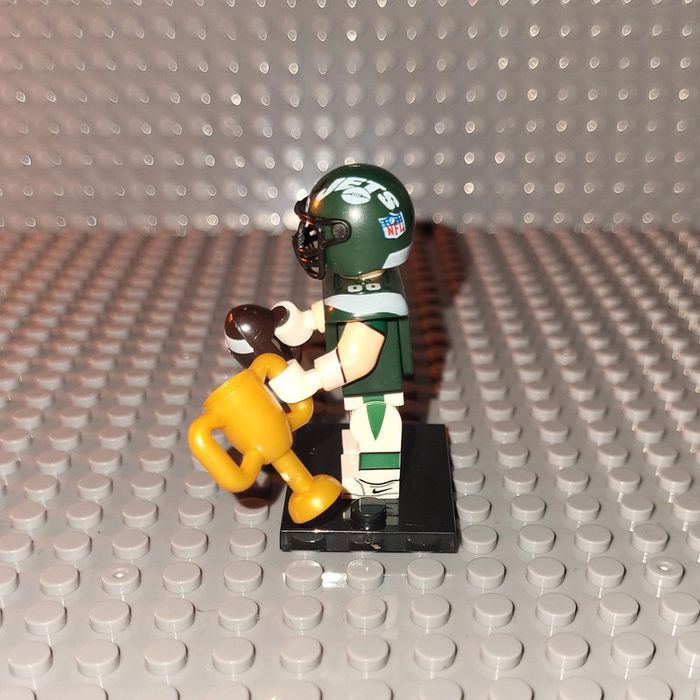 Minifigure / Figurine 🏈 NFL - Football Américain 🏈 Jets de New York - photo numéro 2
