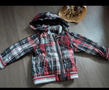 Belle veste coupe vent doublée orchestra 18 mois