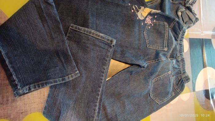 Lot de 4  jeans fille  10/14 Ans - photo numéro 10