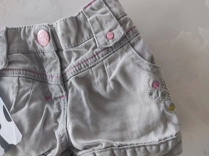 Short taille 2 ans - photo numéro 2