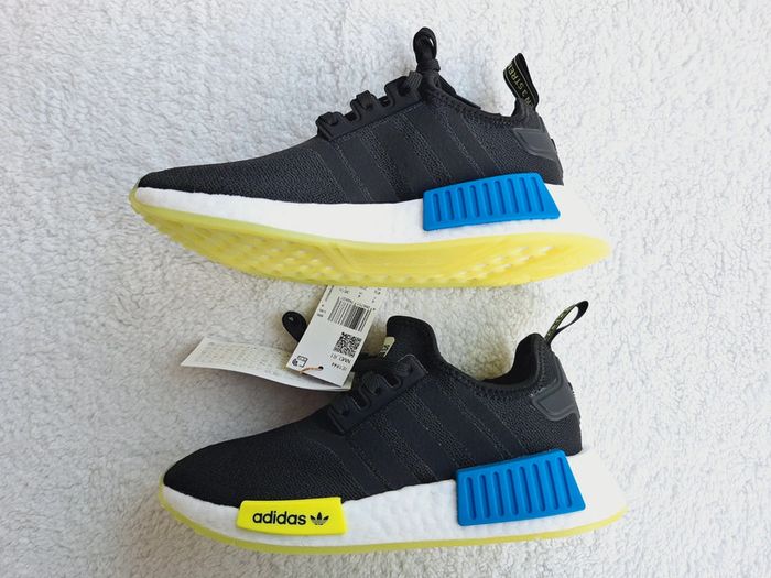 Basket neuves NMD_R1 - photo numéro 4