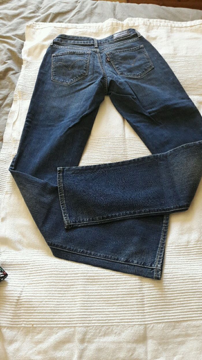 Jeans levis - photo numéro 2