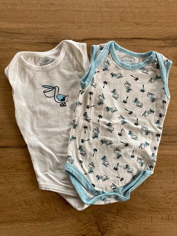 Lors 2 bodies 6 mois Tex Baby neufs