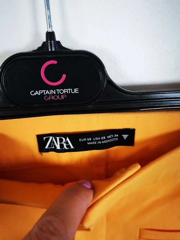 C34 pantalon orange Zara XS - photo numéro 3