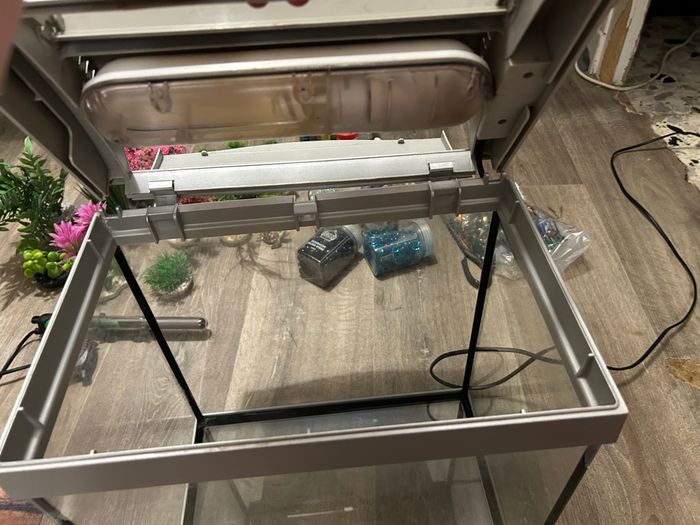 Aquarium 30L - photo numéro 3