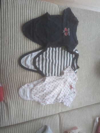 Lot 3 bodies fille