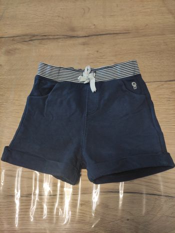 Lot 2 shorts