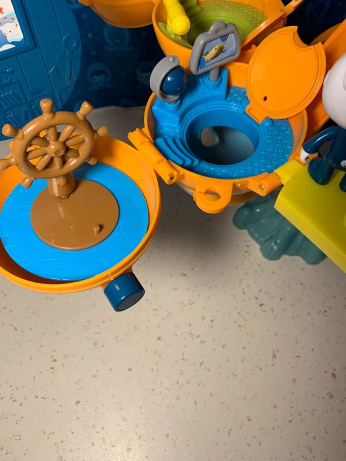 Chambre du capitaine Barnacles des Octonauts - photo numéro 5