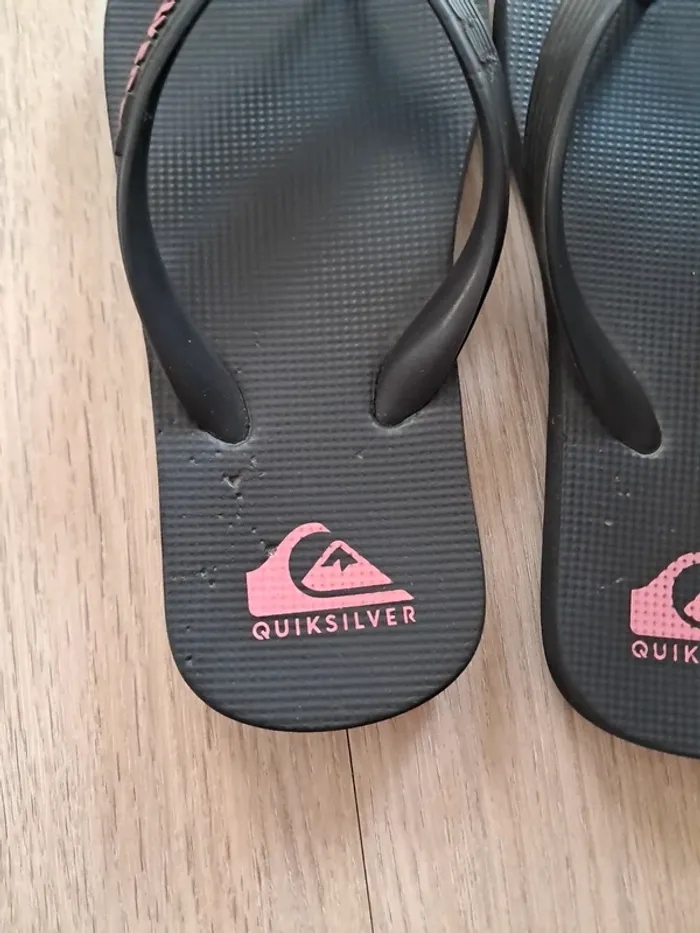 Tong noire - photo numéro 6