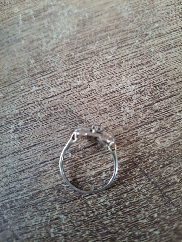 Bague art et déco or blanc et diamant - photo numéro 2